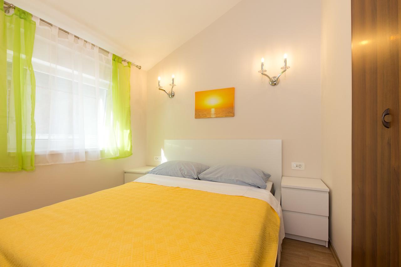 Apartments Tamaris Čižići Exterior foto
